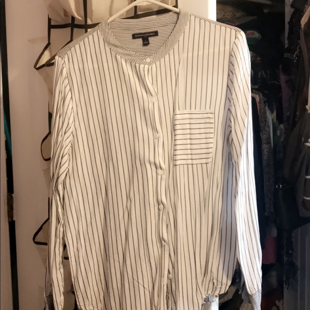 Ann Taylor black stripped dress shirt
